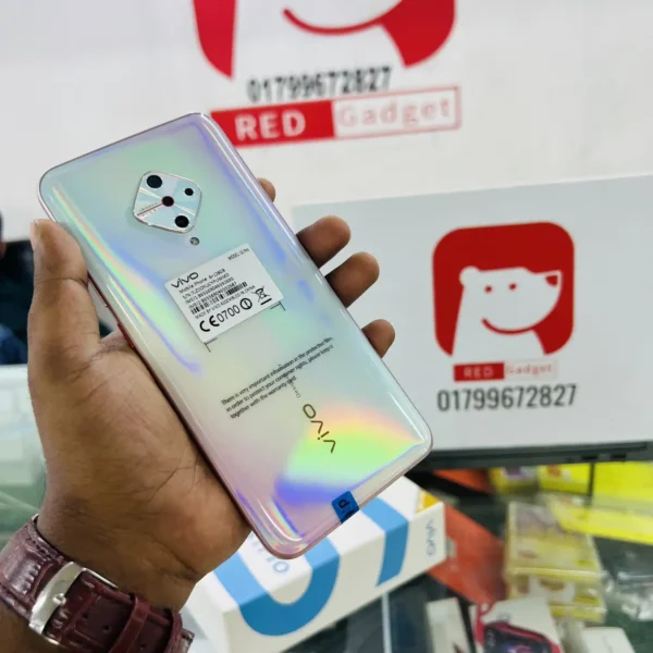 Vivo S1 Pro 8/128 জিবি 8900 টাকা