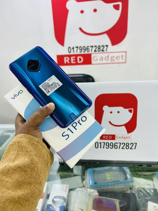 Vivo S1 Pro 8/128 জিবি 8900 টাকা