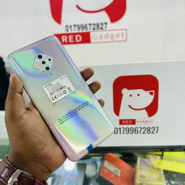 Vivo S1 Pro 8/128 জিবি 8900 টাকা